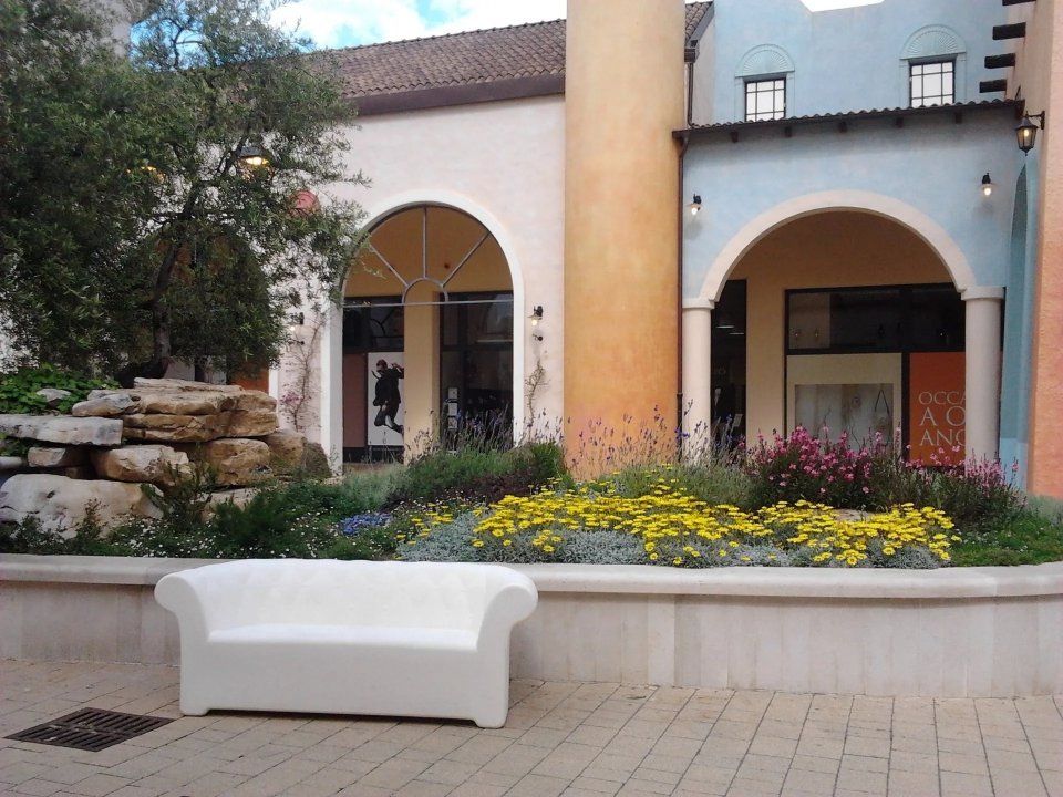 aiuola di una struttura ricettiva