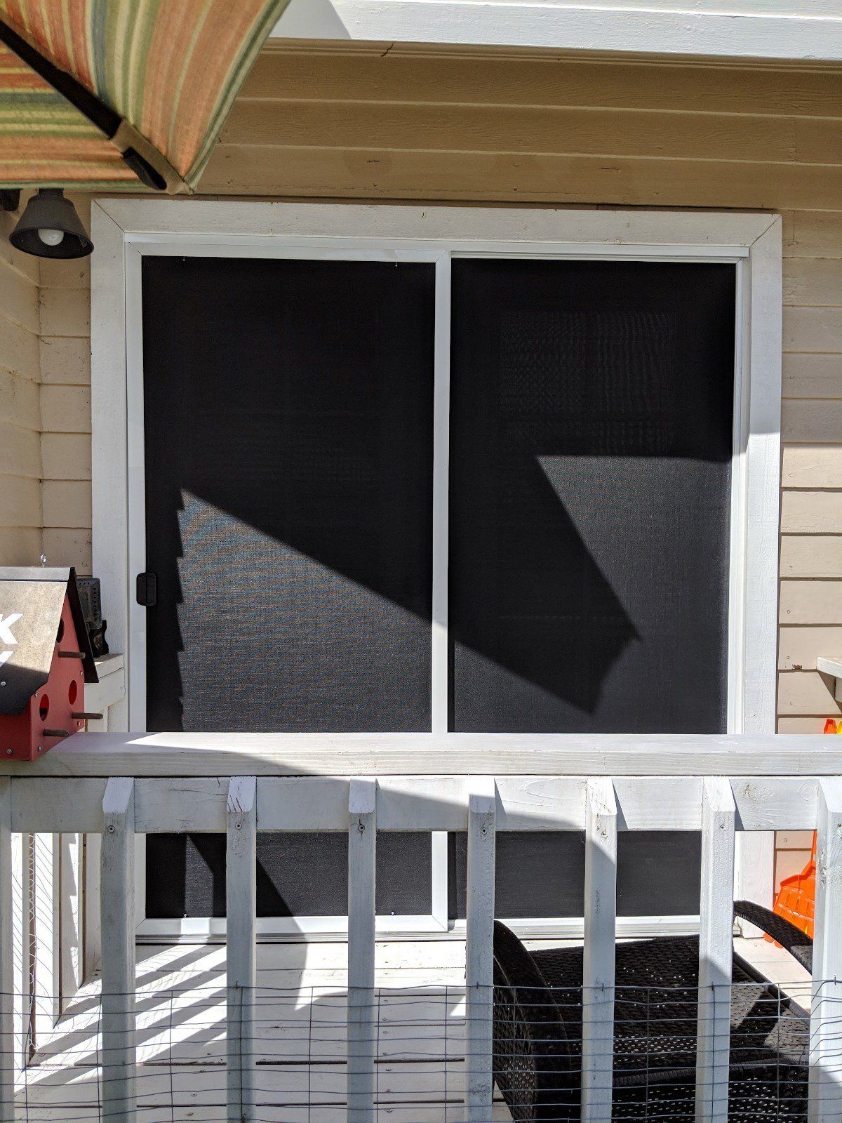 Solar Screens new screens rescreens & repairs