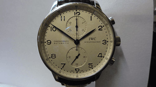 big dial watch 