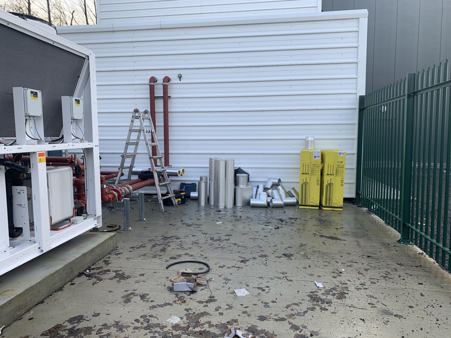 external pipework for a chiller fully insulated and cladding supplied by Lagforce