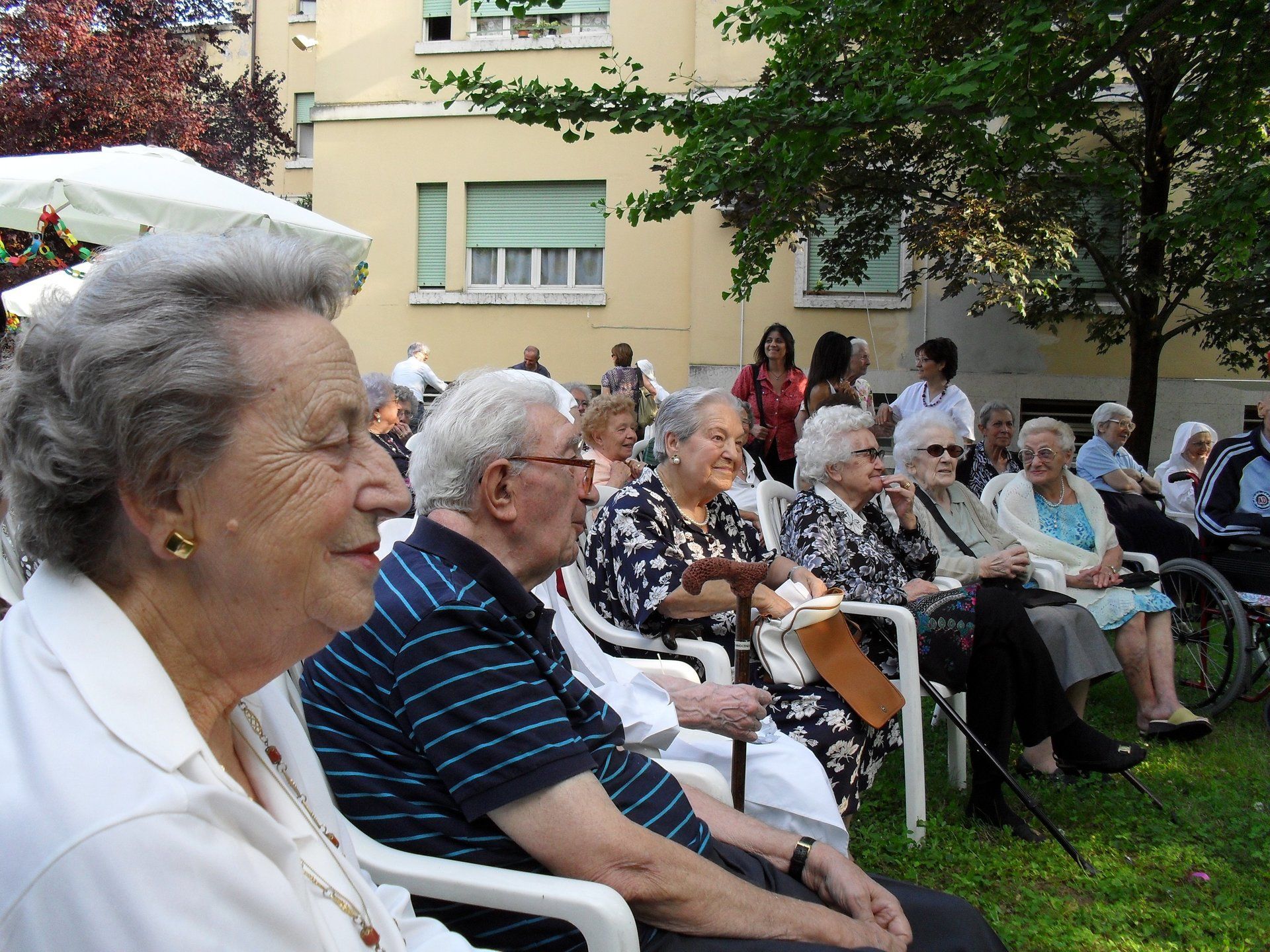 parrucchiera per anziani
