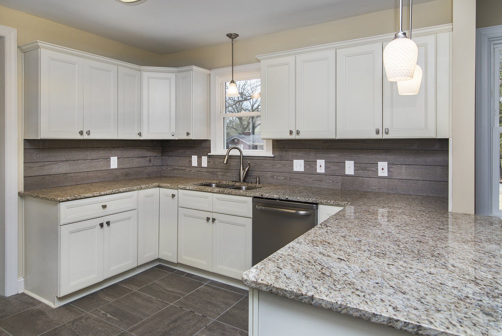 French Vanilla Cabinets | National Kitchen & Bath Cabinetry Inc