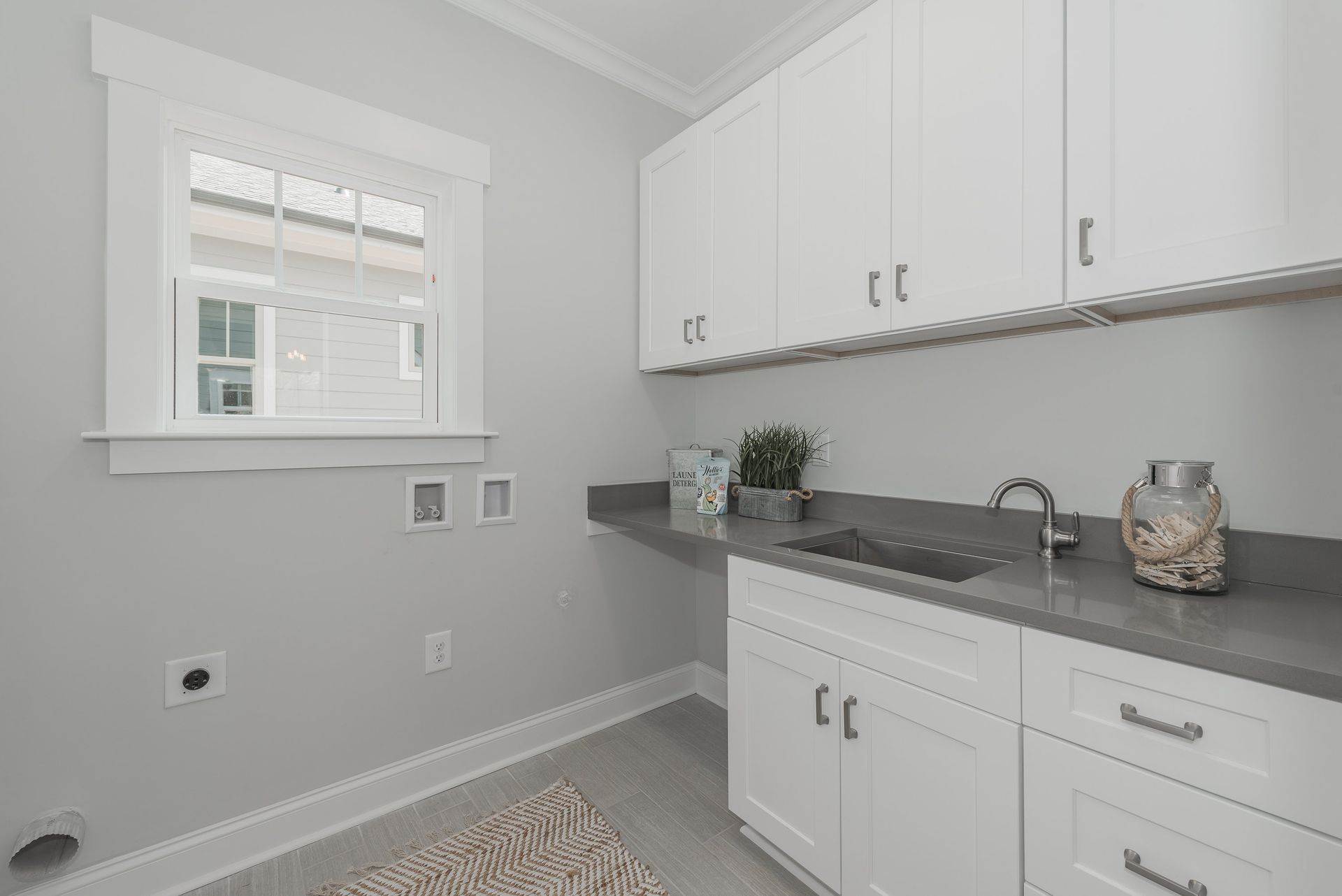 White Shaker Cabinets 4