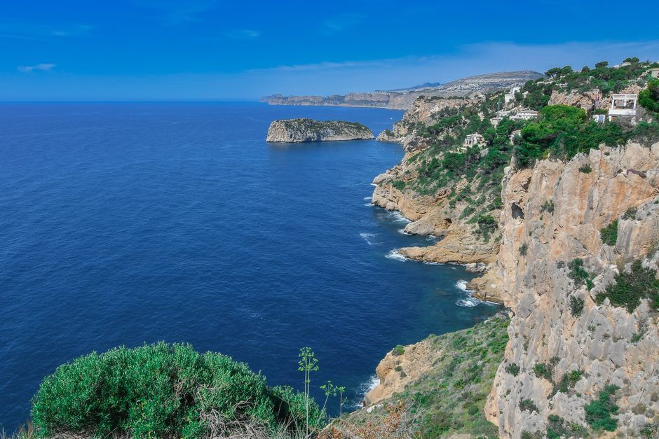 Belastingpapieren voor een woning op Ibiza