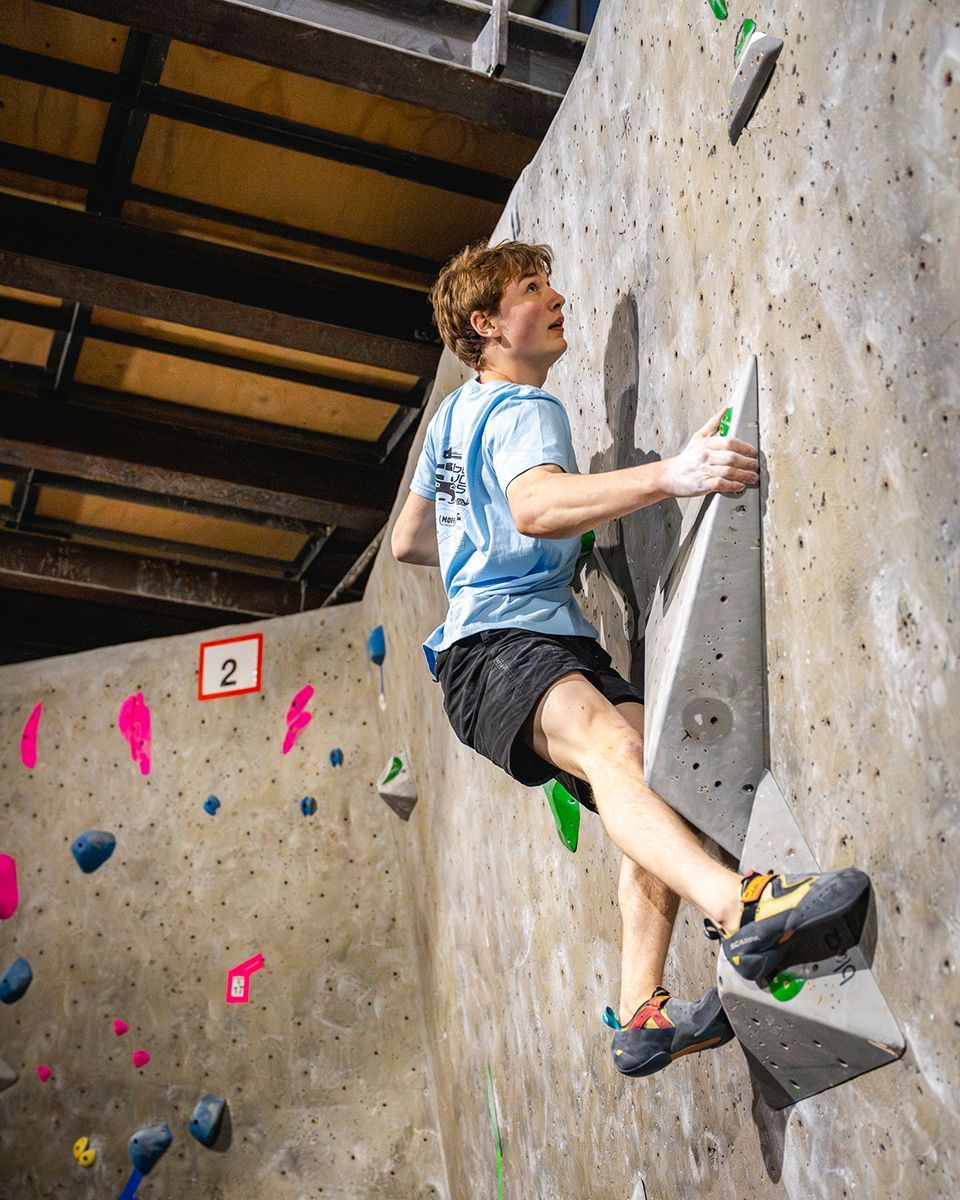 Struggle Bus 2025 144