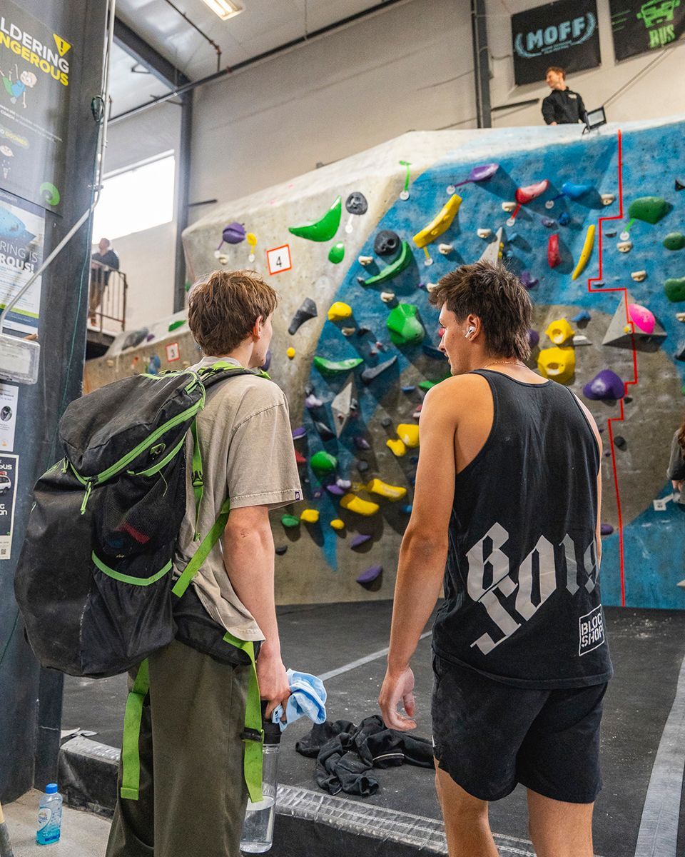 Struggle Bus 2025 15