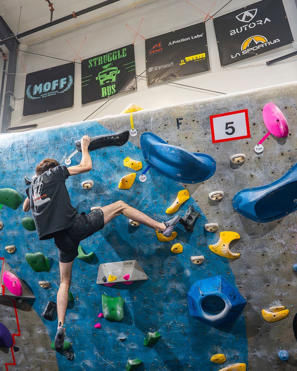 Struggle Bus 2025 80