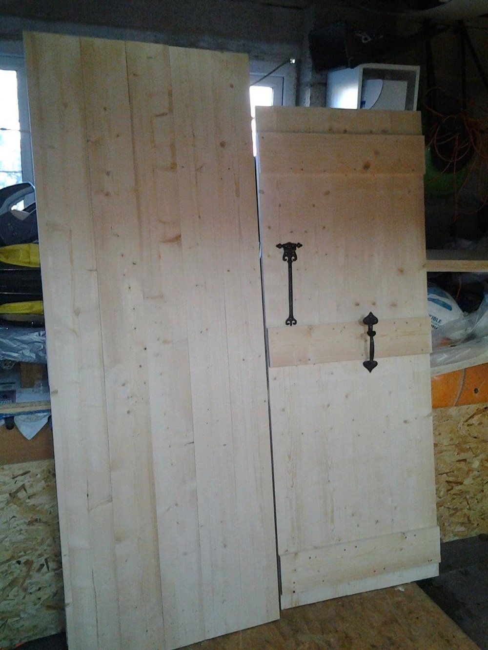 THE ODD MAN JOB service example 4