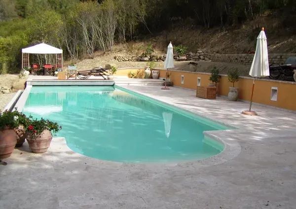 RIVESTIMENTI PISCINE