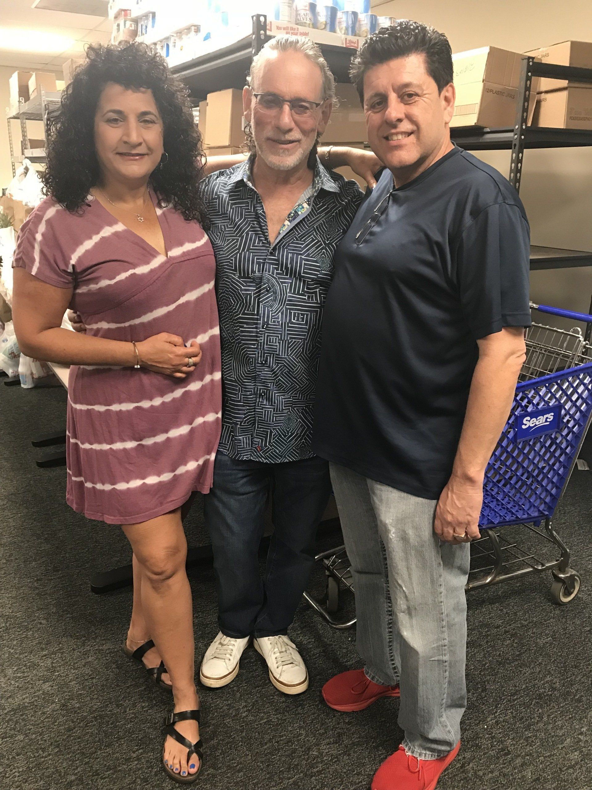 Craig with volunteers