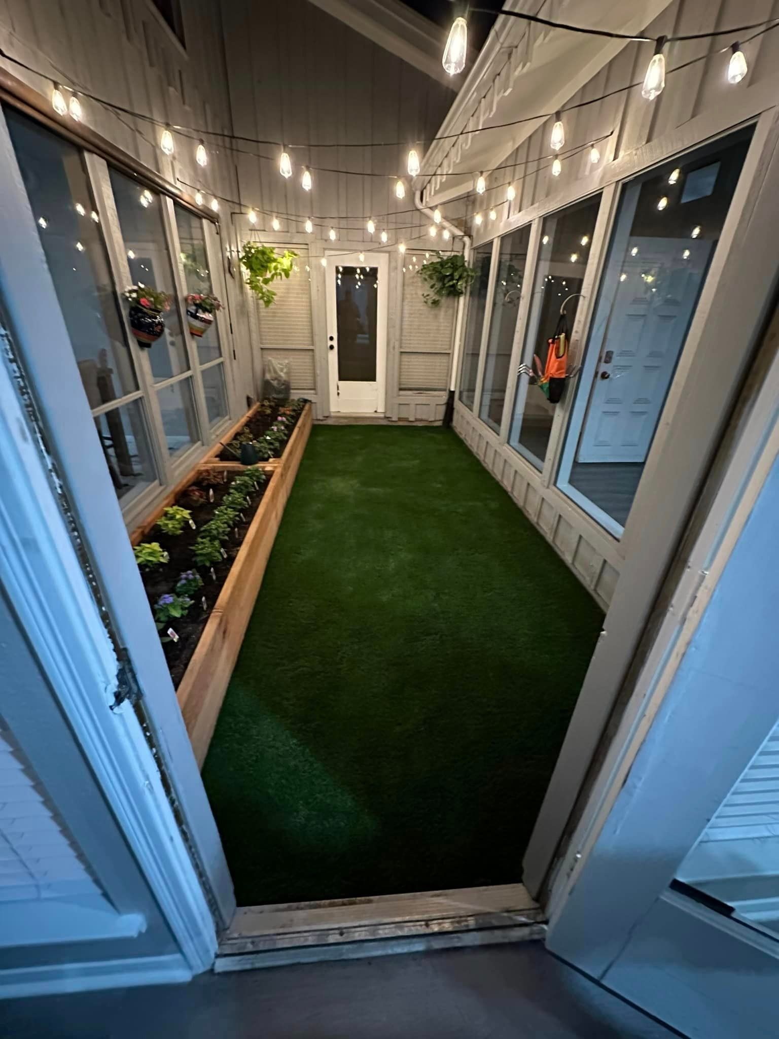 artificial turf ideas, creative turf uses, rooftop turf, balcony turf, indoor turf