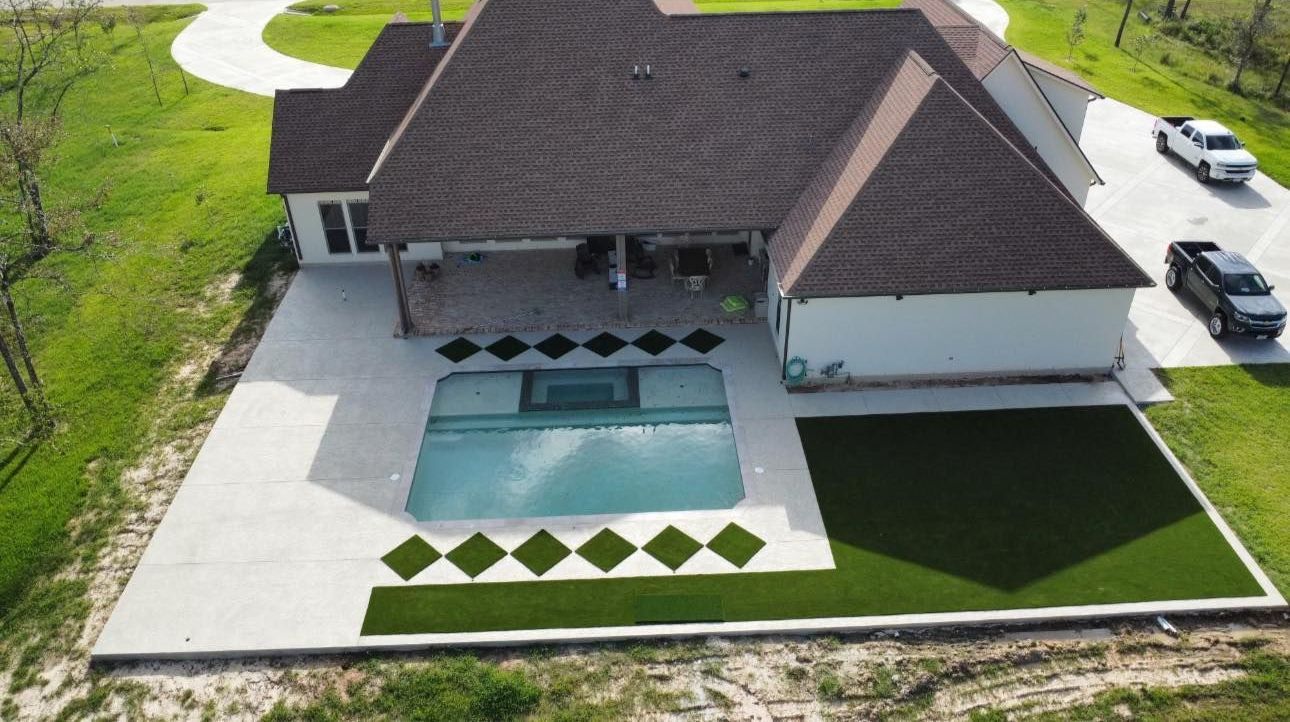 Artificial turf benefits, artificial grass installation, artificial turf for pets and kids