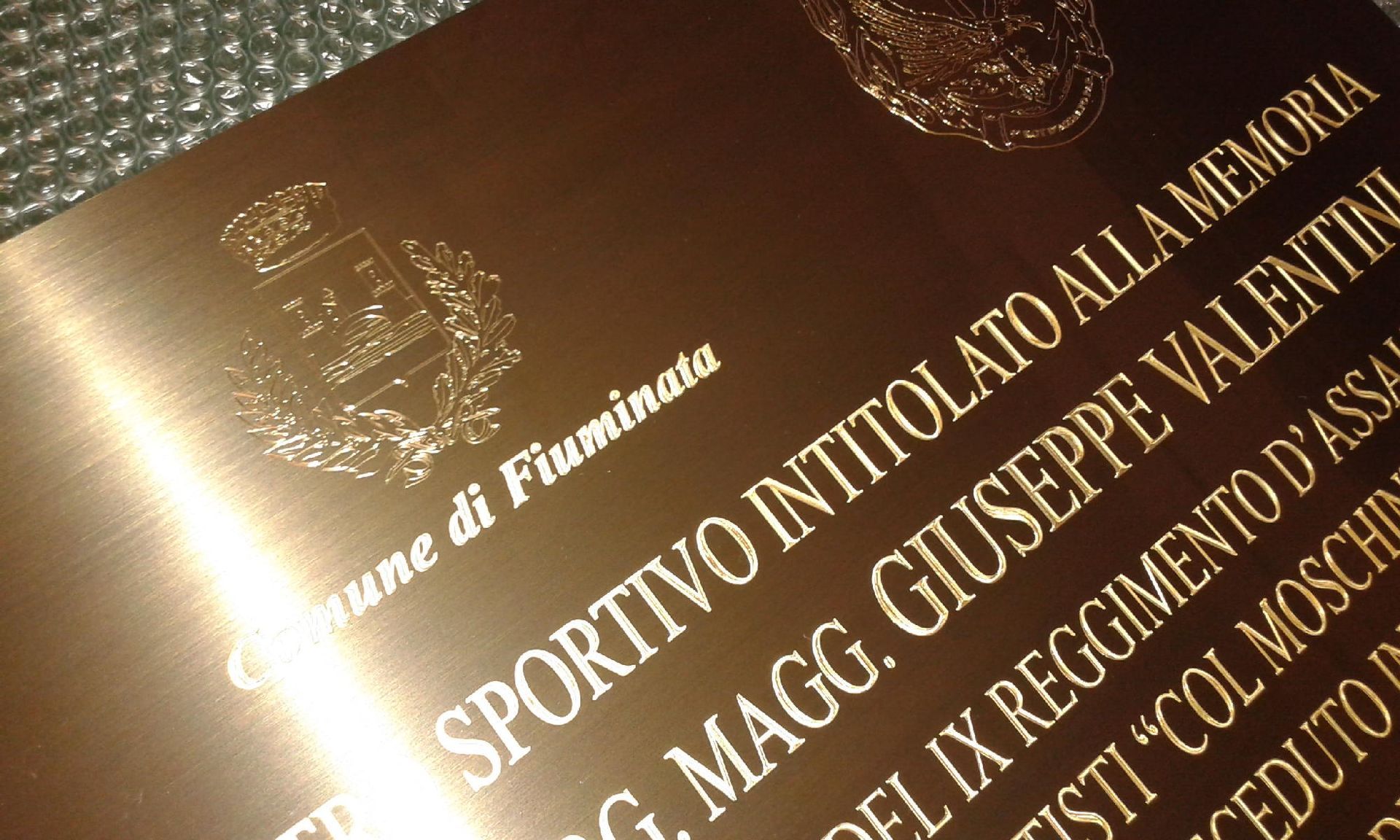 targa in ottone Macerata Celaschi Targhe