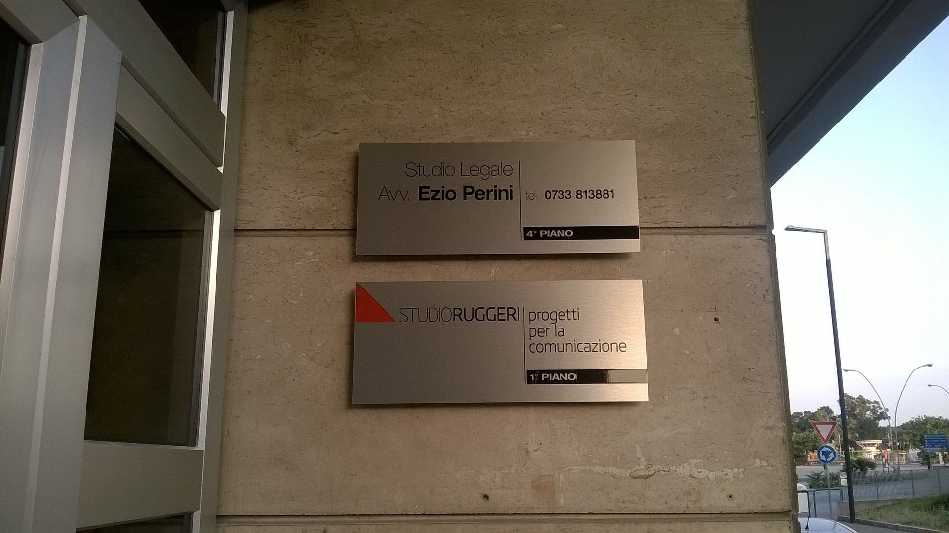 segnaletica incisioni Macerata Celaschi Targhe