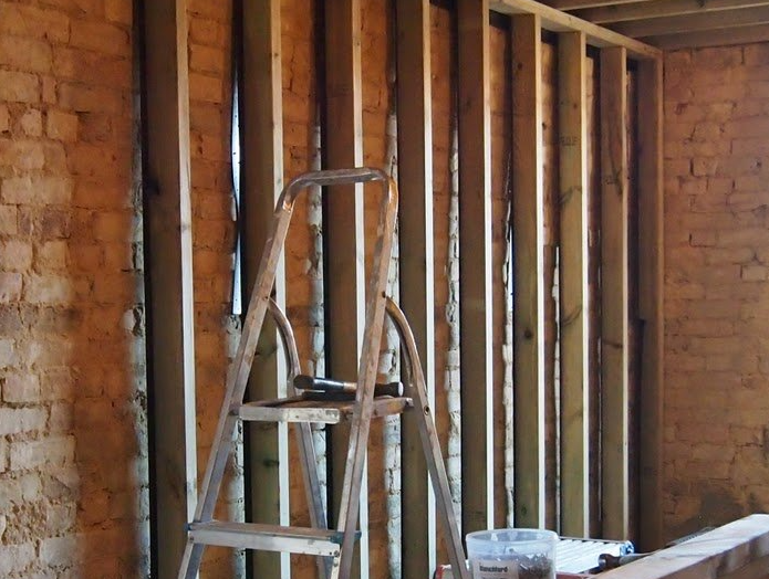 Building on to a stud frame