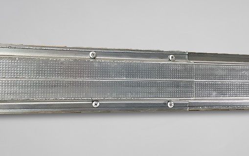 Overlapping of furring bars
