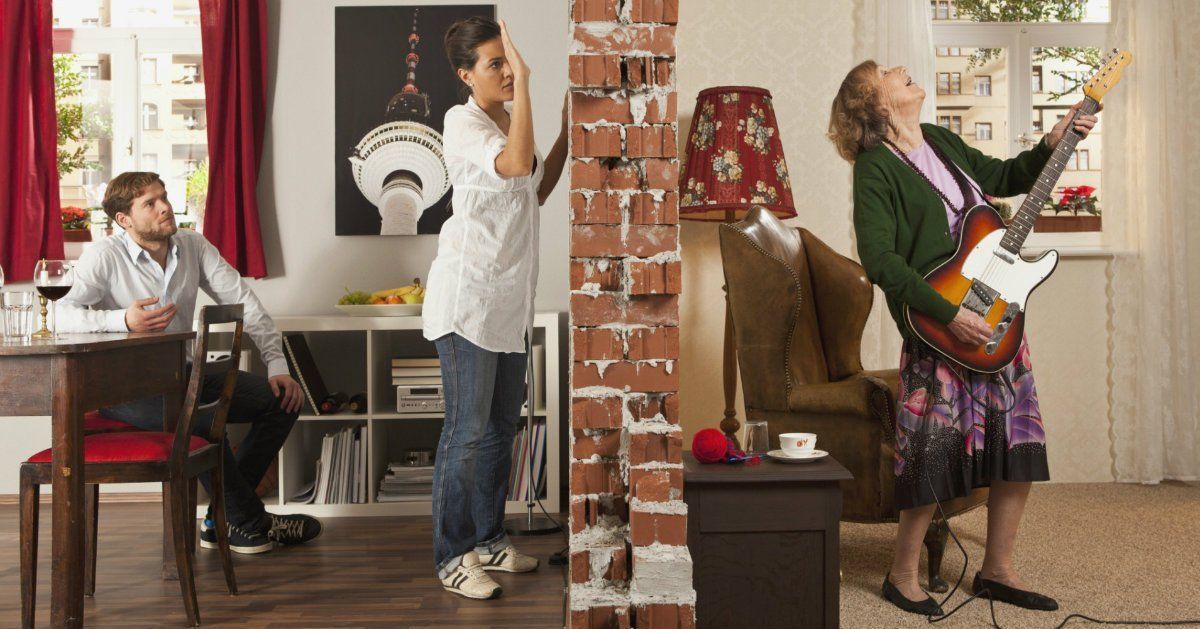 Noisy Neighbours throug a wall