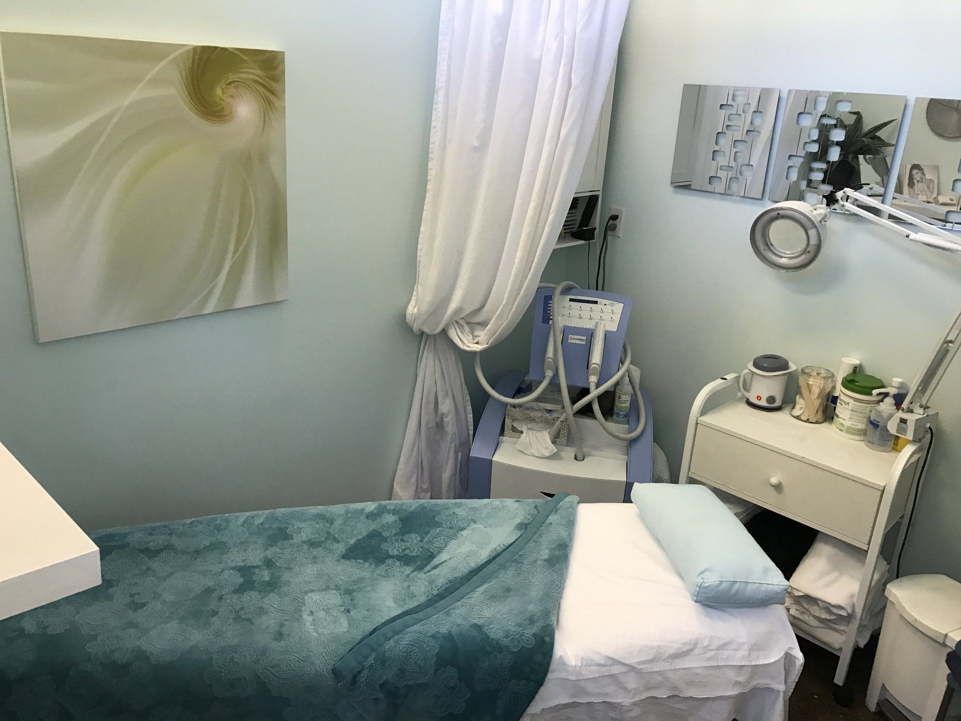 Struktur Studio Hair - Skin - Nails