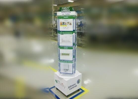 COMERCIAL GRAPHIC - PERSONAL ALTAMENTE CAPACITADO
