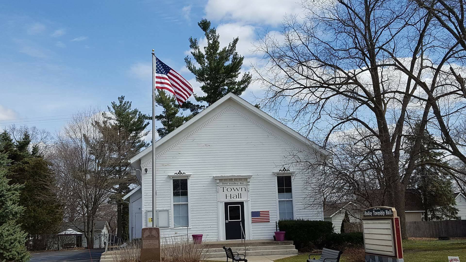 White House — Lapeer, MI — Better Buy Flag