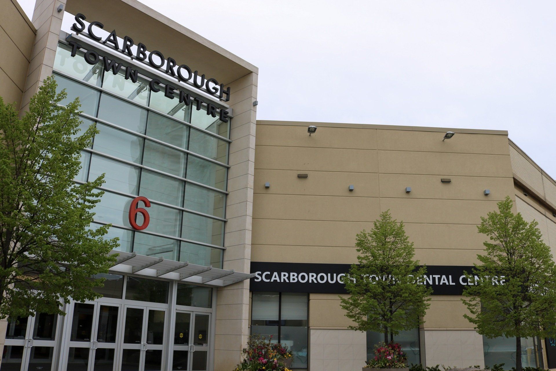 Image of Outside the Scarborough Town Centre | Scarborough Town Dental Centre