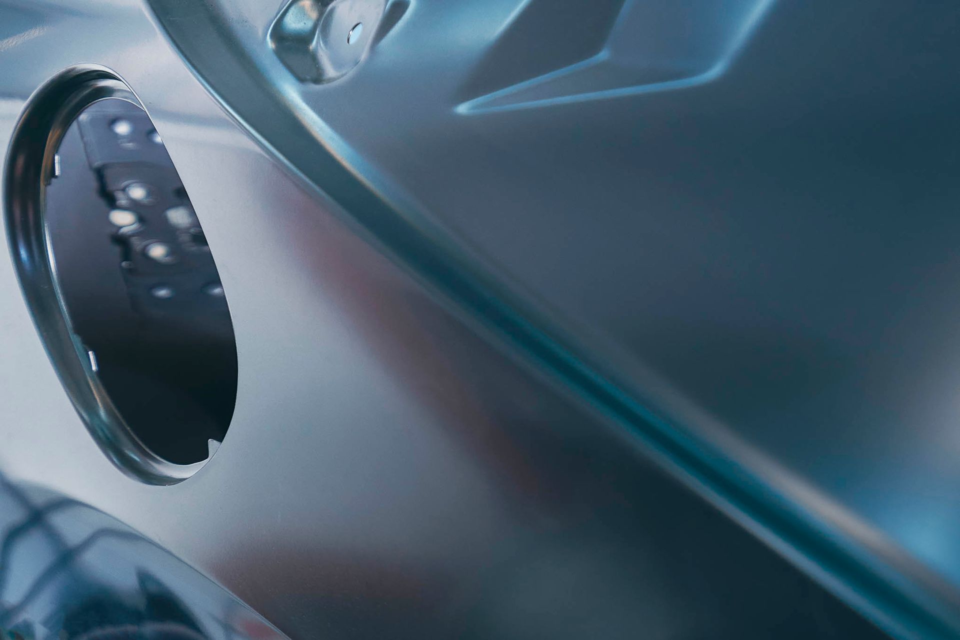 Carrozzeria autovettura blu