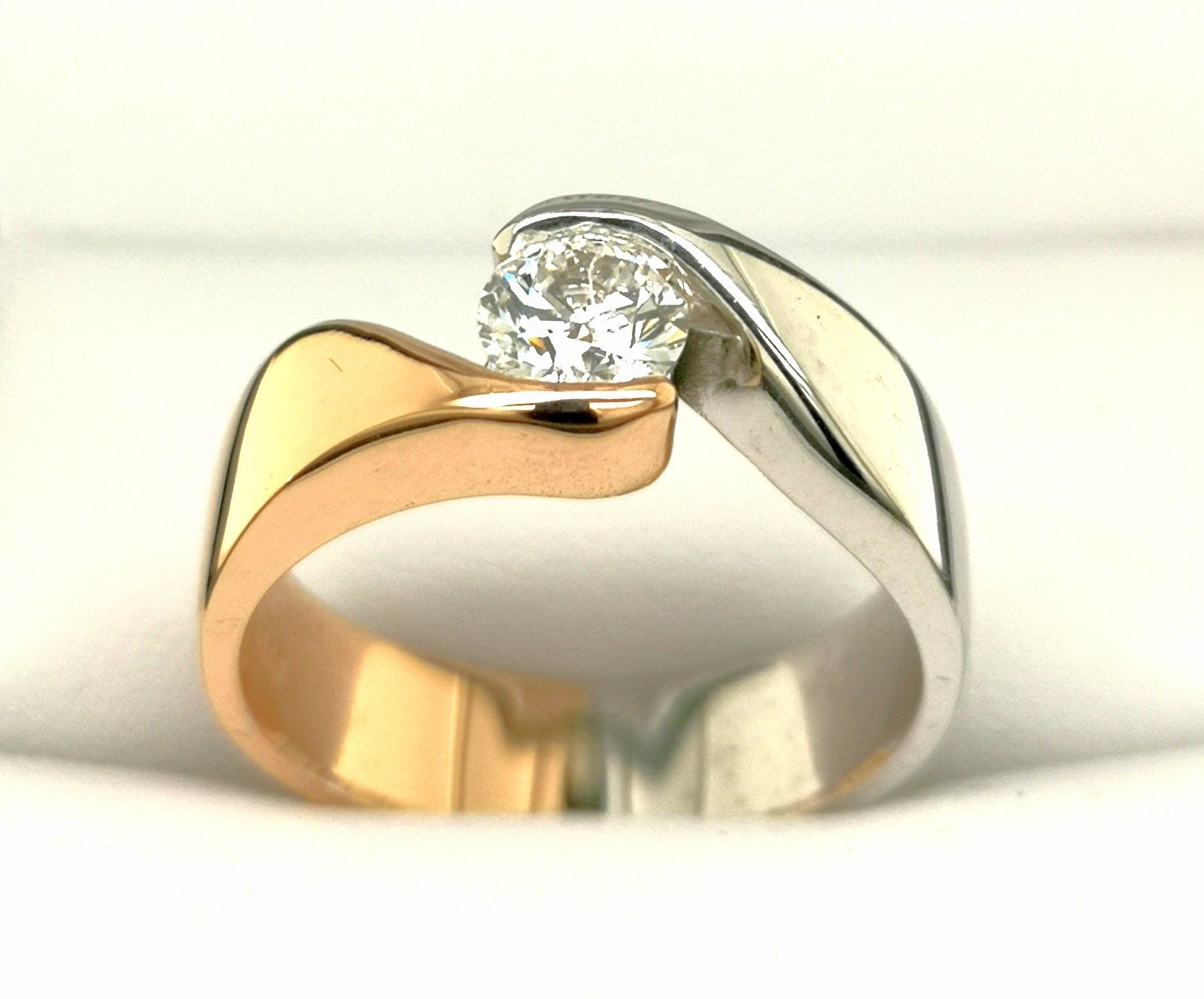 Artisan Manufacturing Jewellers Engagement rings Tauranga
