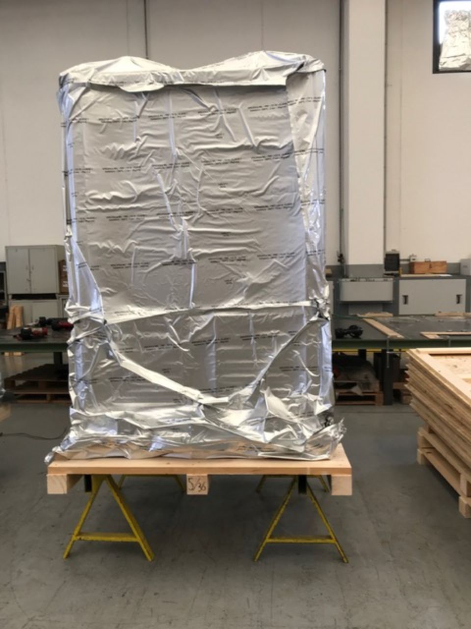 trasporto di una componente industriale