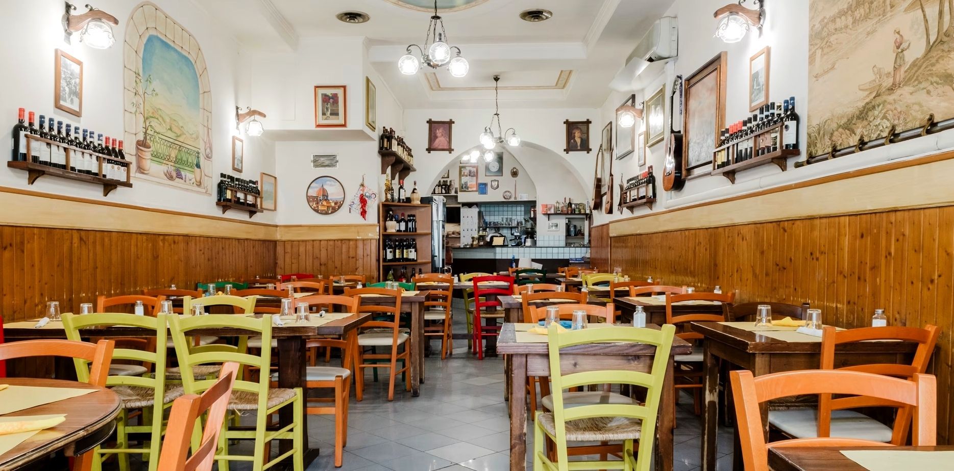 Interno dell'Osteria Zio Gigi