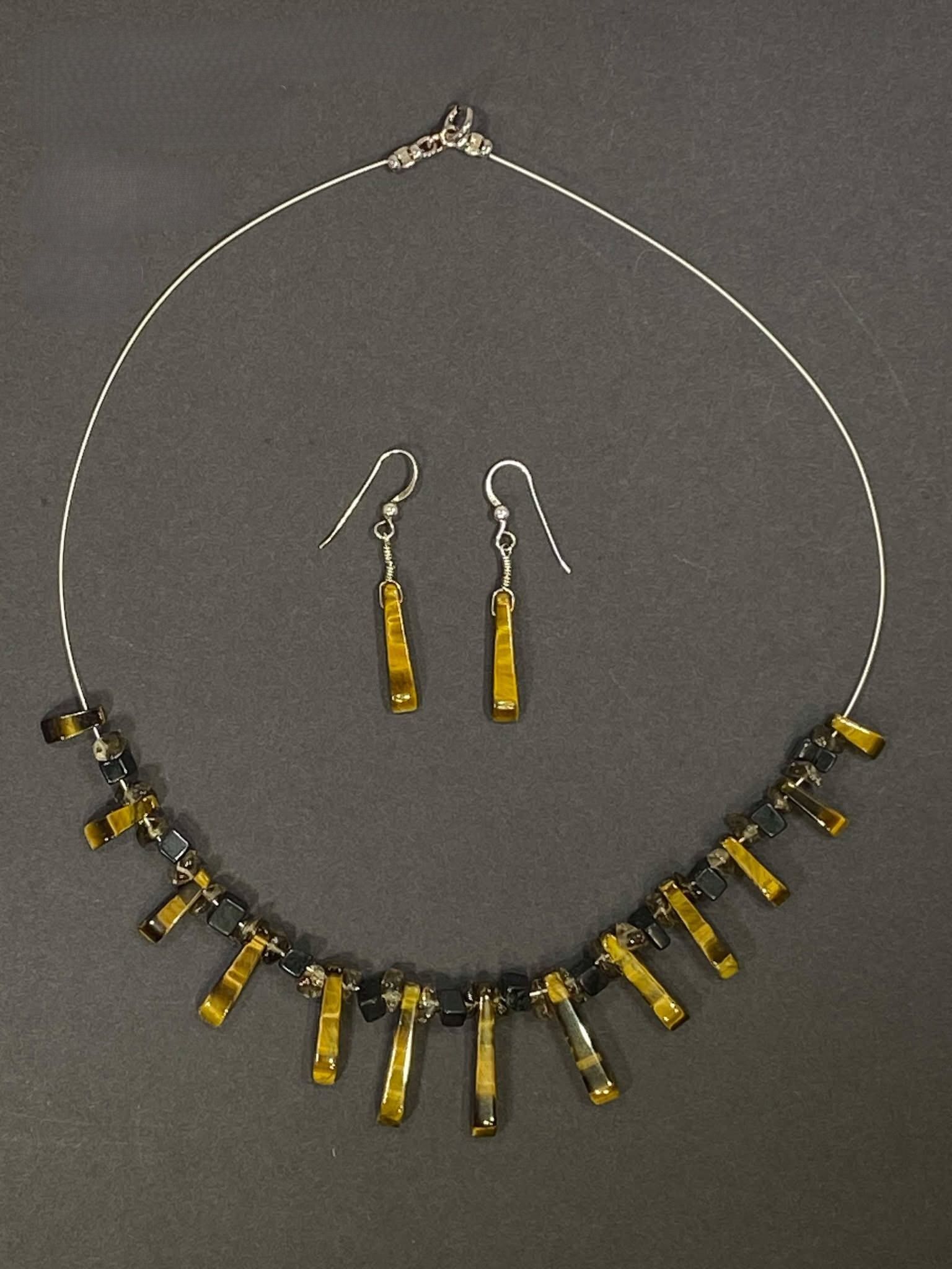 Tigers Eye Gem Stone Tapered Necklace with Black Stone