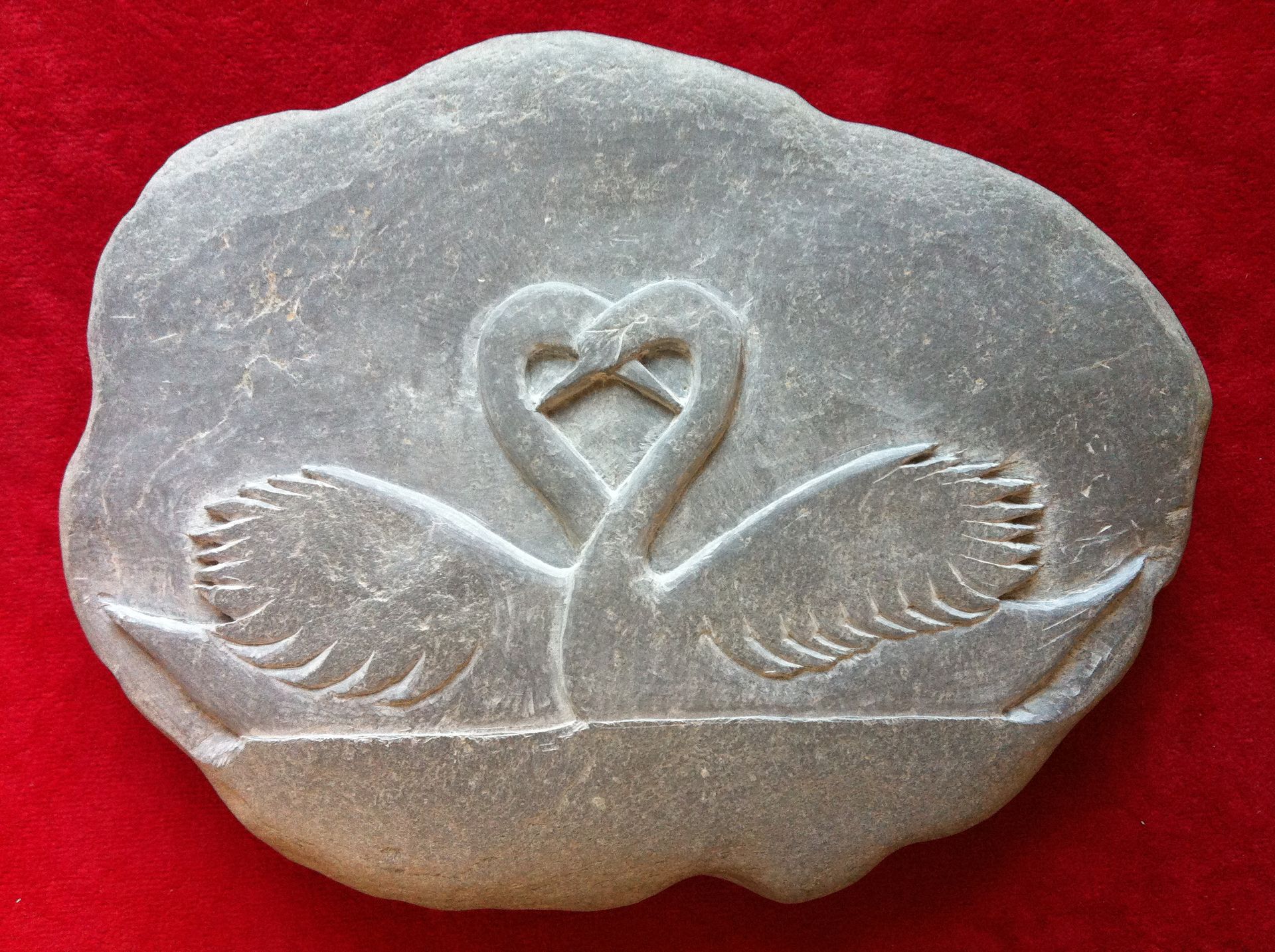 Embracing Swans in Love
Slate Swans, Stone Swans, Stone Swan Engraving, Slate Swans Engraved, Engraved Slate Swans, Engraved Stone Swans.