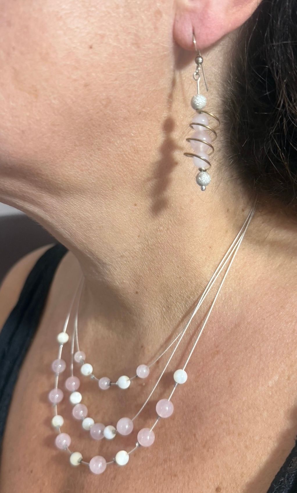 Rose Quartz and Mother of Pearl Gem Stone Tapered Necklace