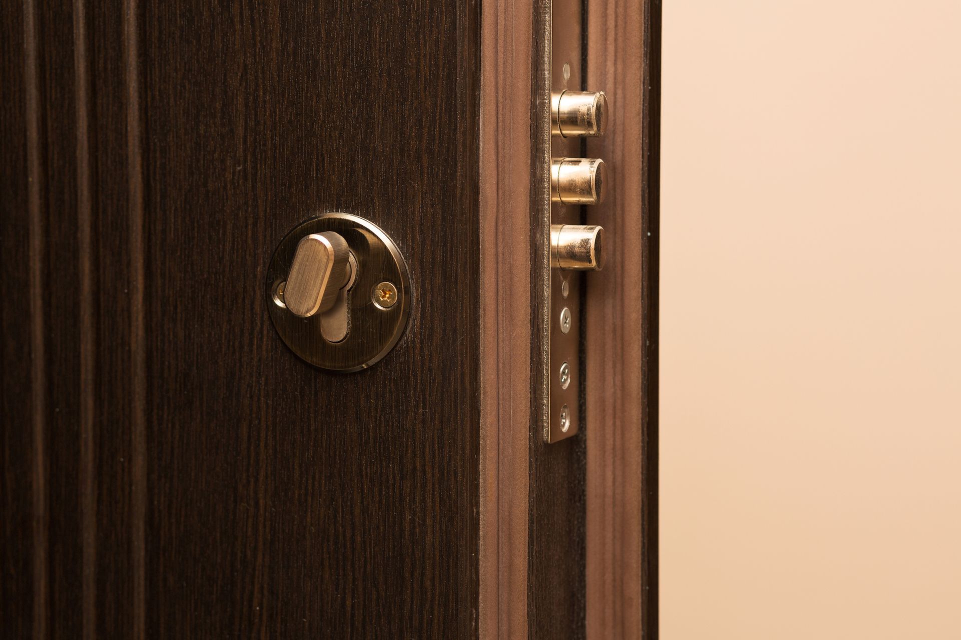 mascheroni installazione serrature e porte blindate