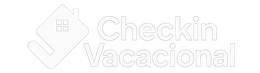 Logotipo para Checkin Vacacional, que presenta el contorno de una casa y un texto.
