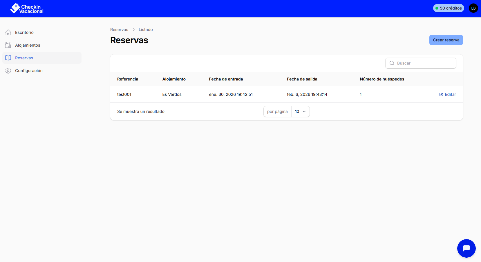 Interfaz web que muestra una tabla de datos con encabezados y filas. Esquema de colores azul y blanco.