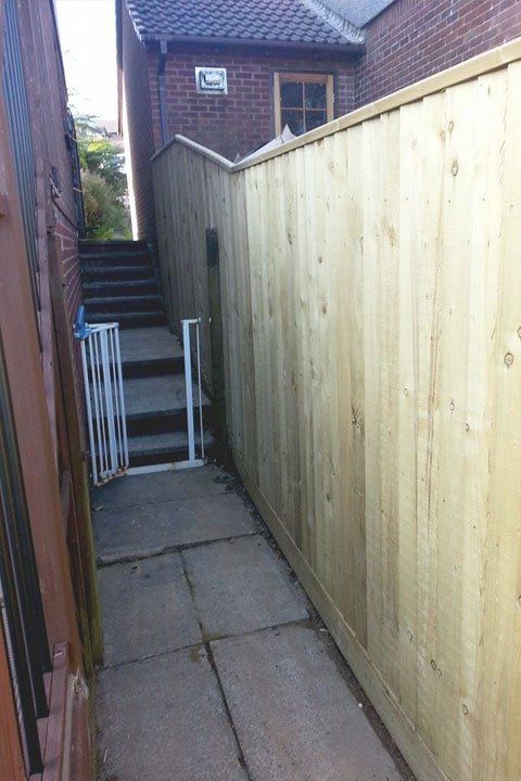 For commercial fencing in Yelverton call Spry's Fencing Ltd