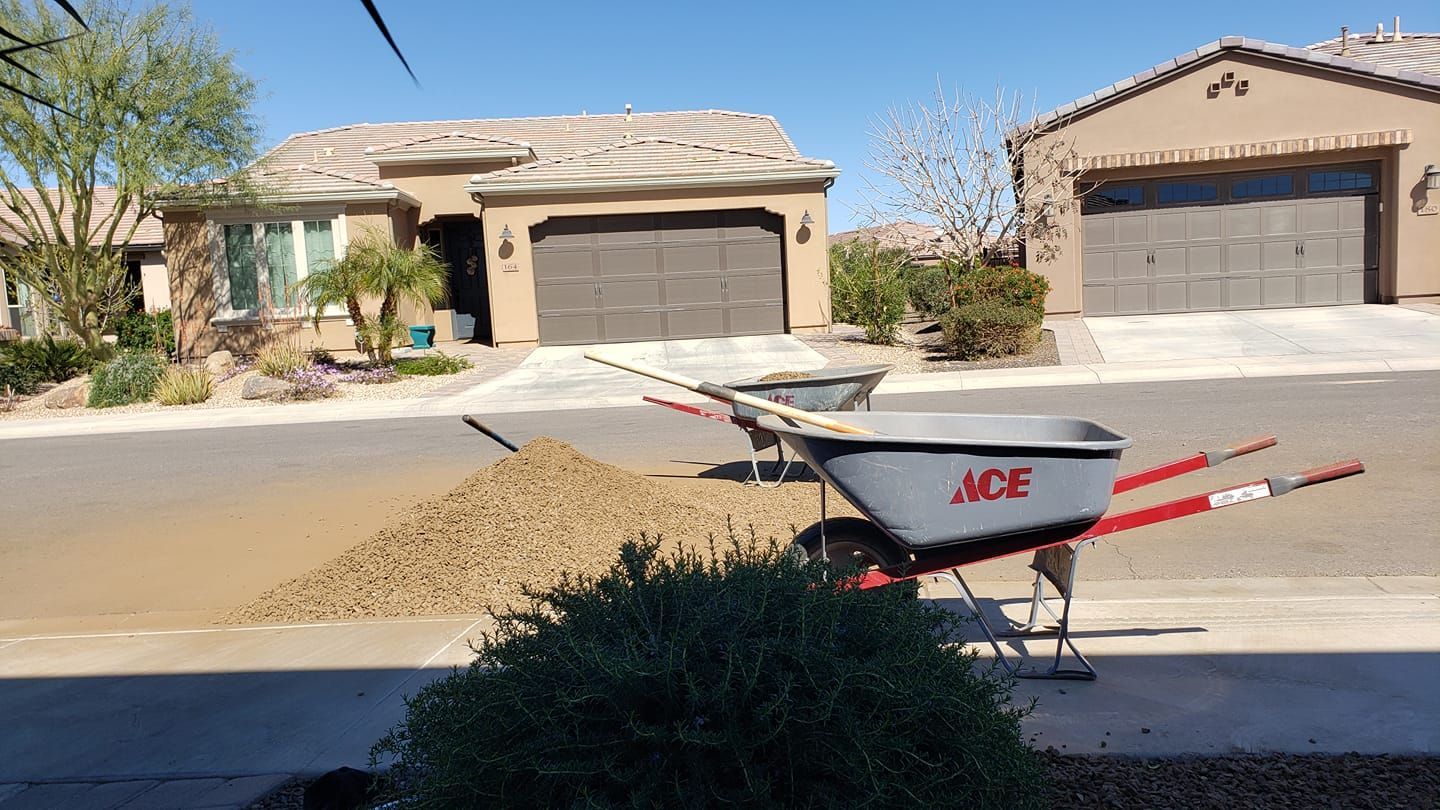 Wheelbarrow — San Tan Valley, AZ — Cool Trimmings