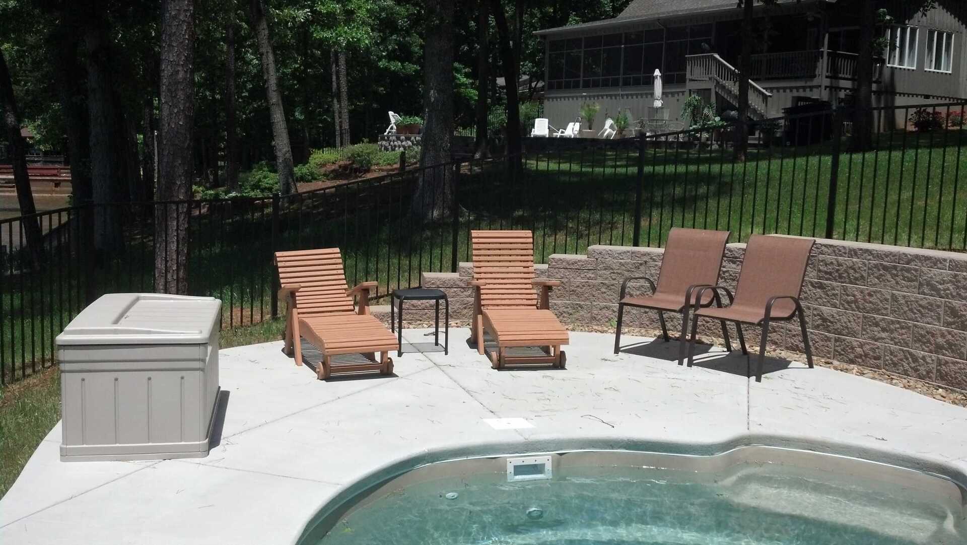 Decorative Pool Fencing