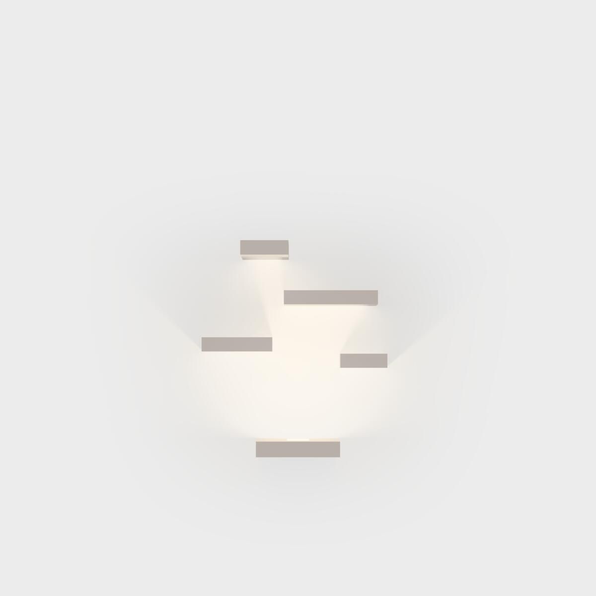 Un conjunto de cinco pequeñas lámparas de pared rectangulares horizontales sobre una superficie blanca, que emiten un brillo cálido y suave.