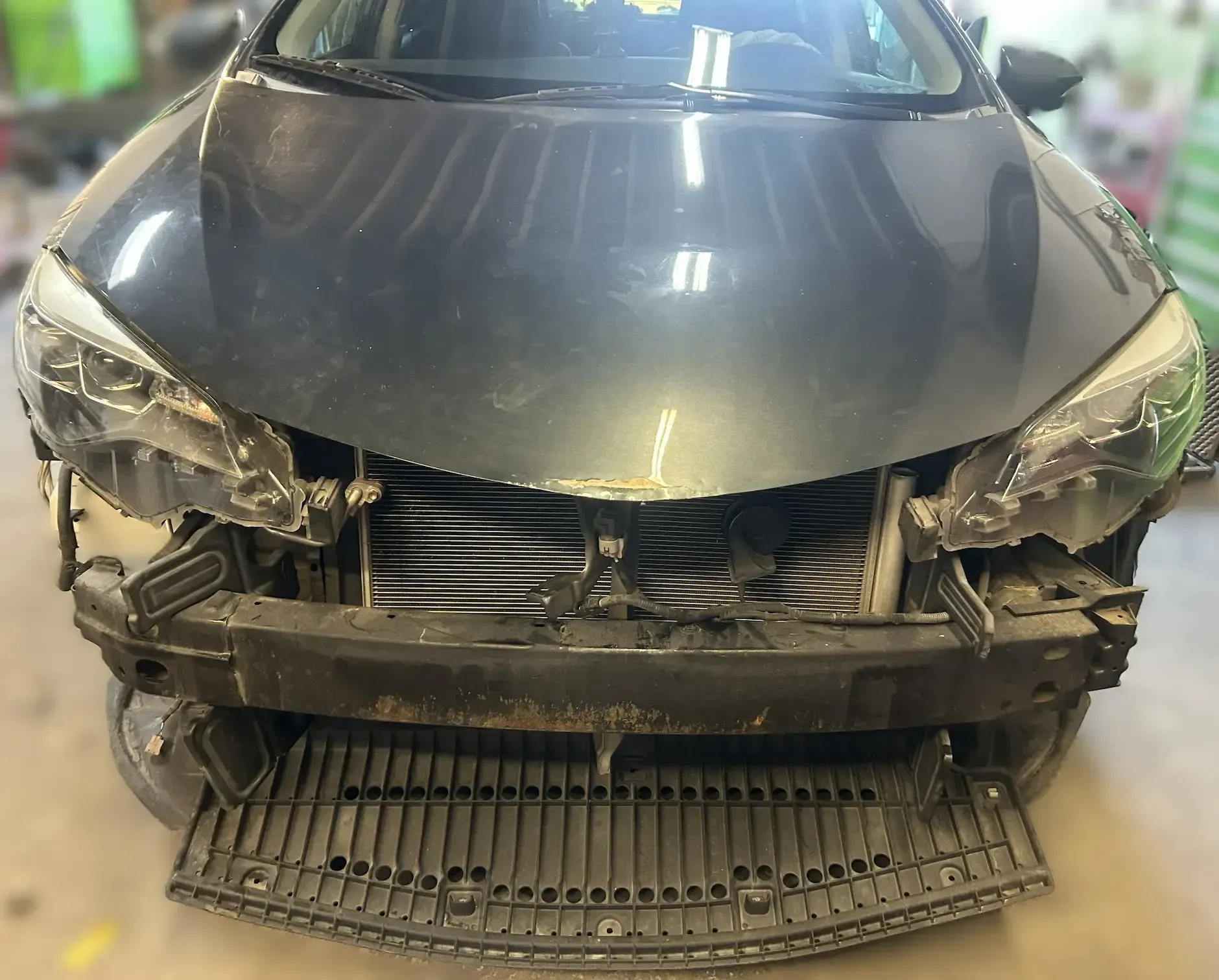 Estuarts autobody shop cathedral city