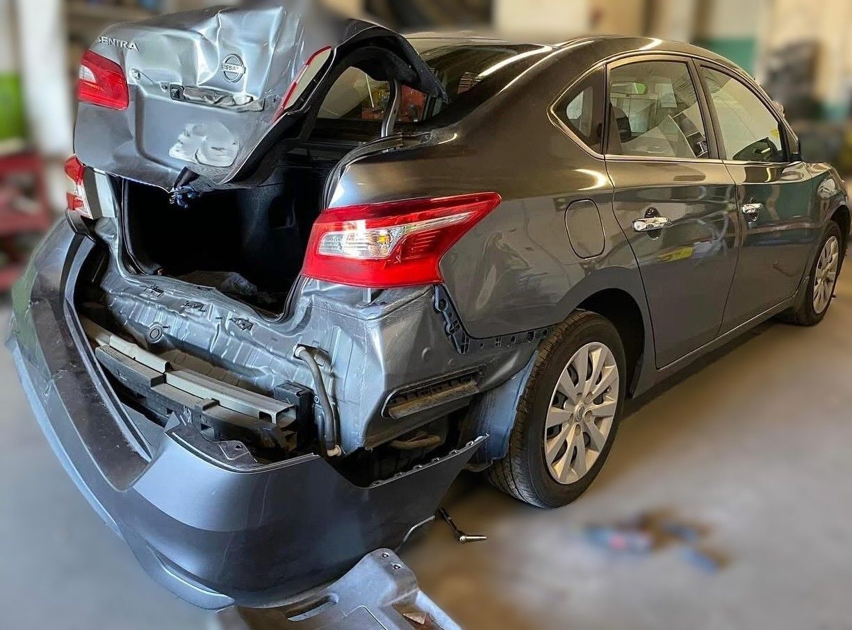 Autobody shop Cathedral City - Before