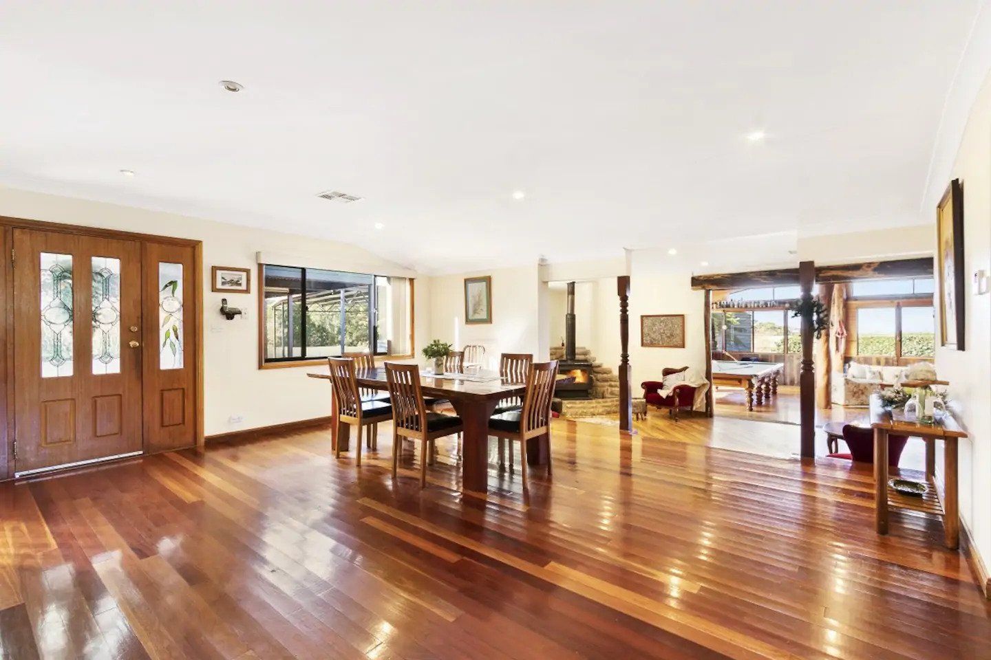 Evergreen House Dinning Area — Guest House In Bilpin, NSW