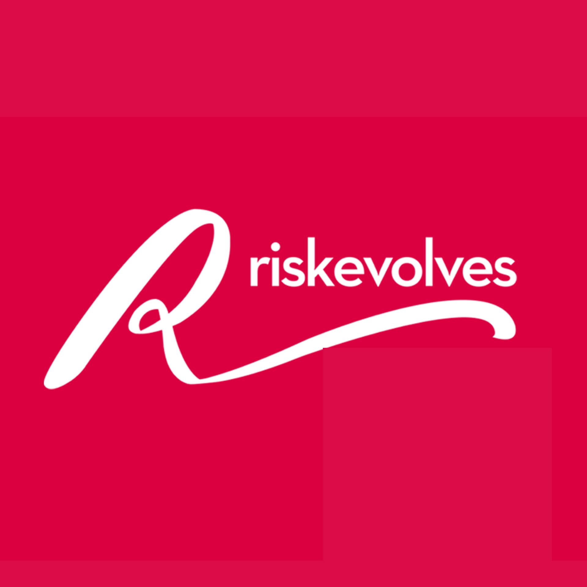 A pink background with the word riskevolves on it