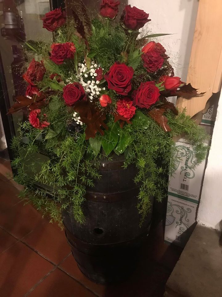 mazzo di rose rosse