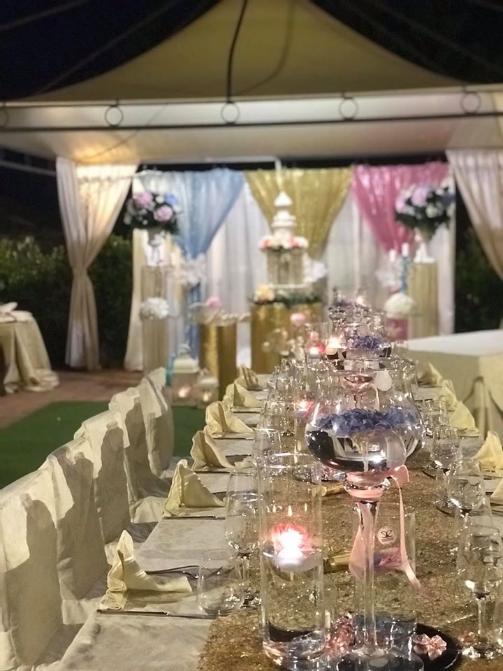 tavolo addobbato per cerimonia