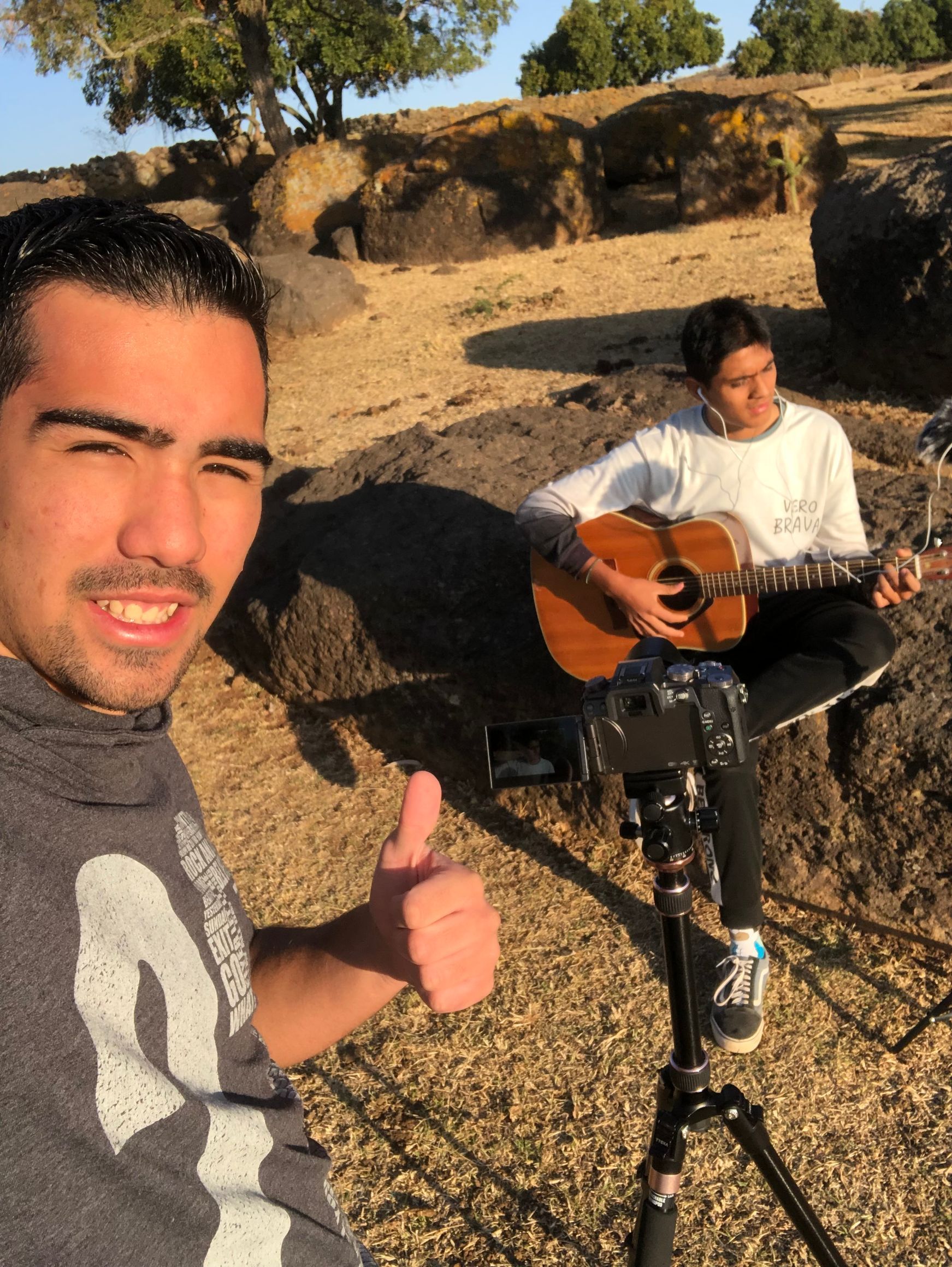 artista grabando videoclip 4k
