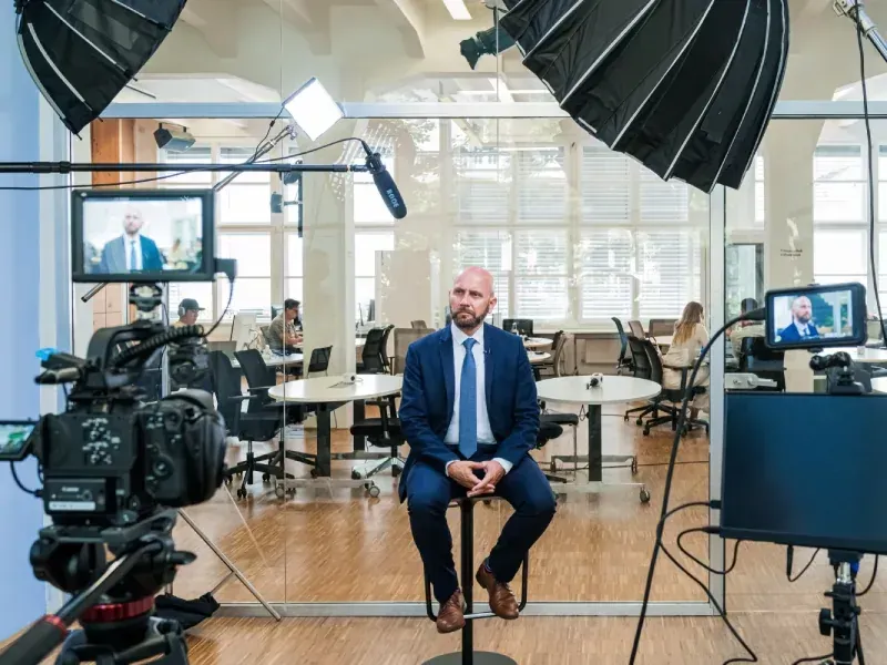 Producción de video corporativo en Guadalajara con calidad cinematográfica para empresas