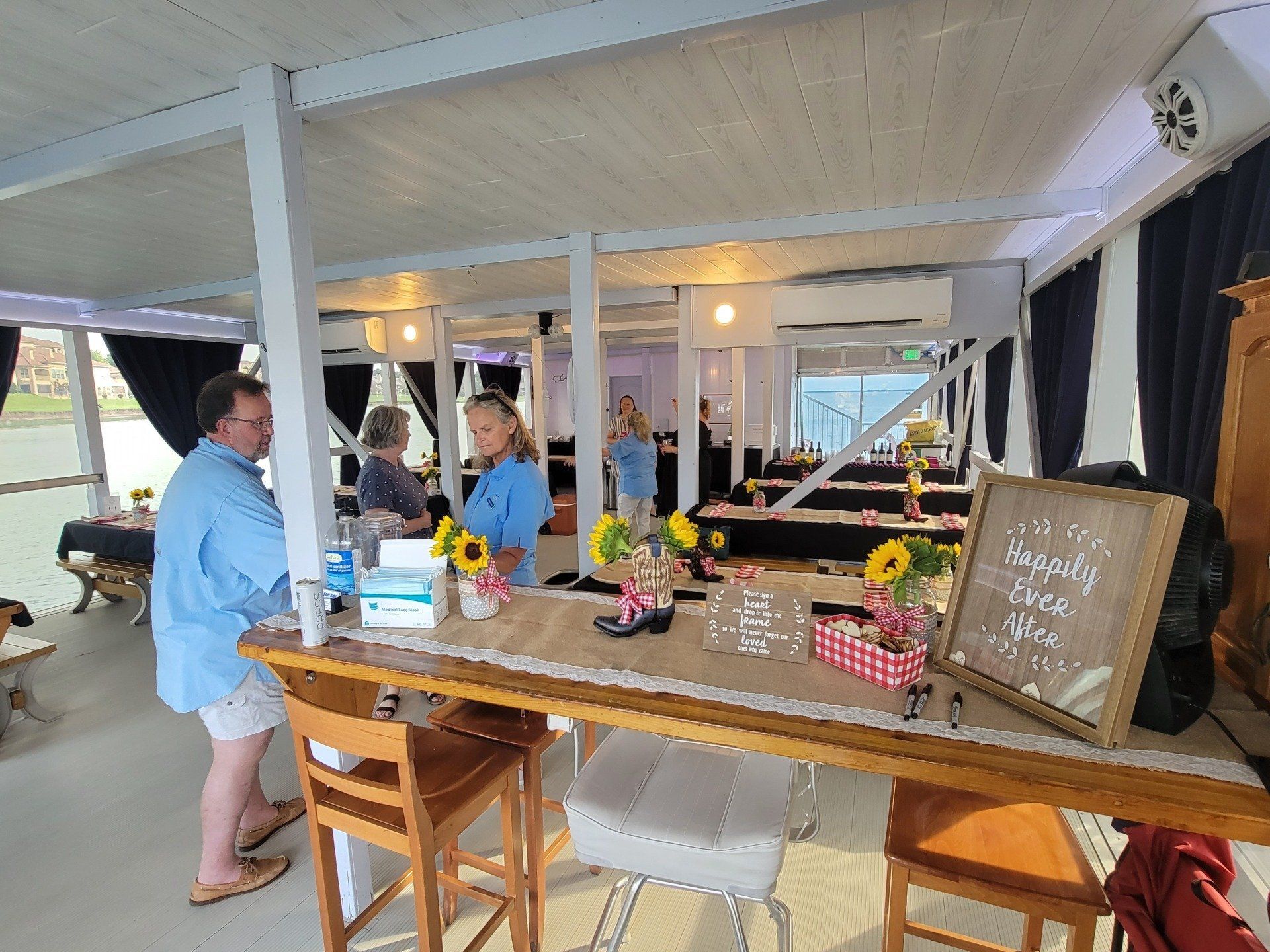 Lake Cruises Rockwall TX Charter Cruises Rockwall Harbor Lights