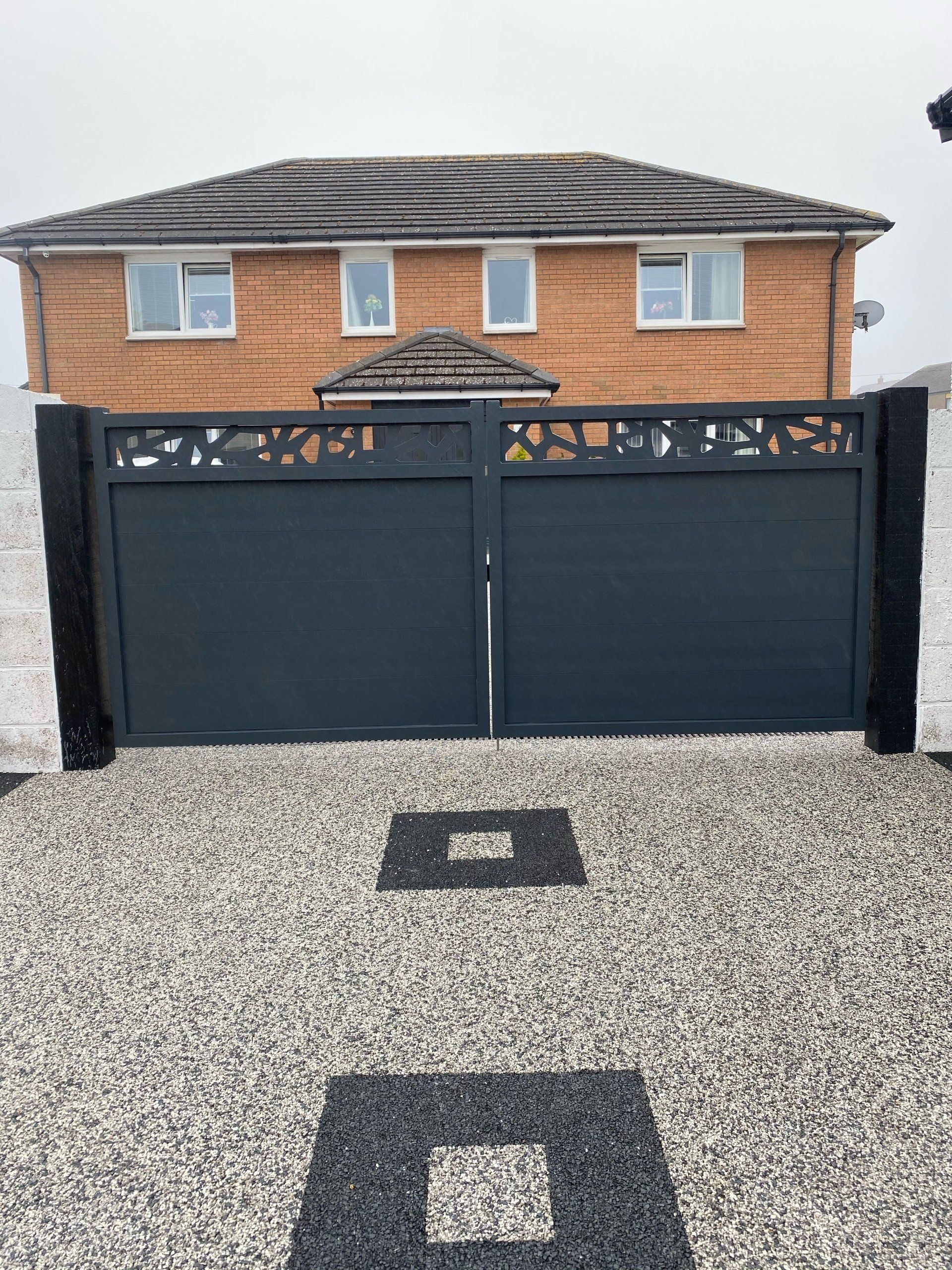 Gates and railings fabrication by Russell Henry & Son welding and fabrication