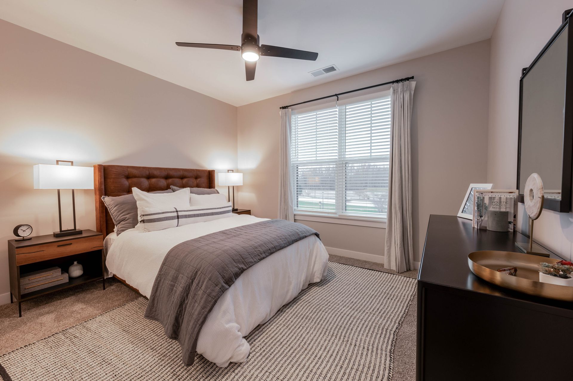 apartment bedroom at Federal Hill in Noblesville, IN.